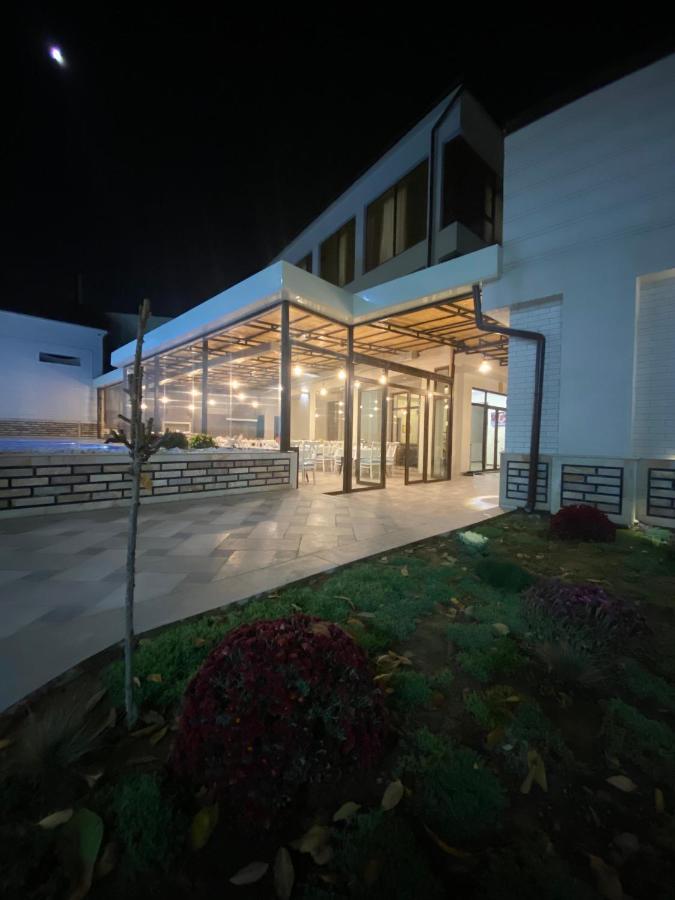 Grand Karavan Taschkent Exterior foto